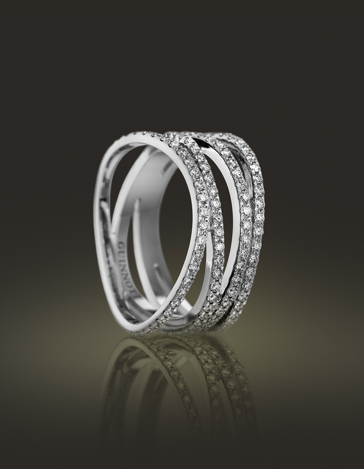 Guinnot Anonymous Micropavé diamond spiral ring in 18k white gold