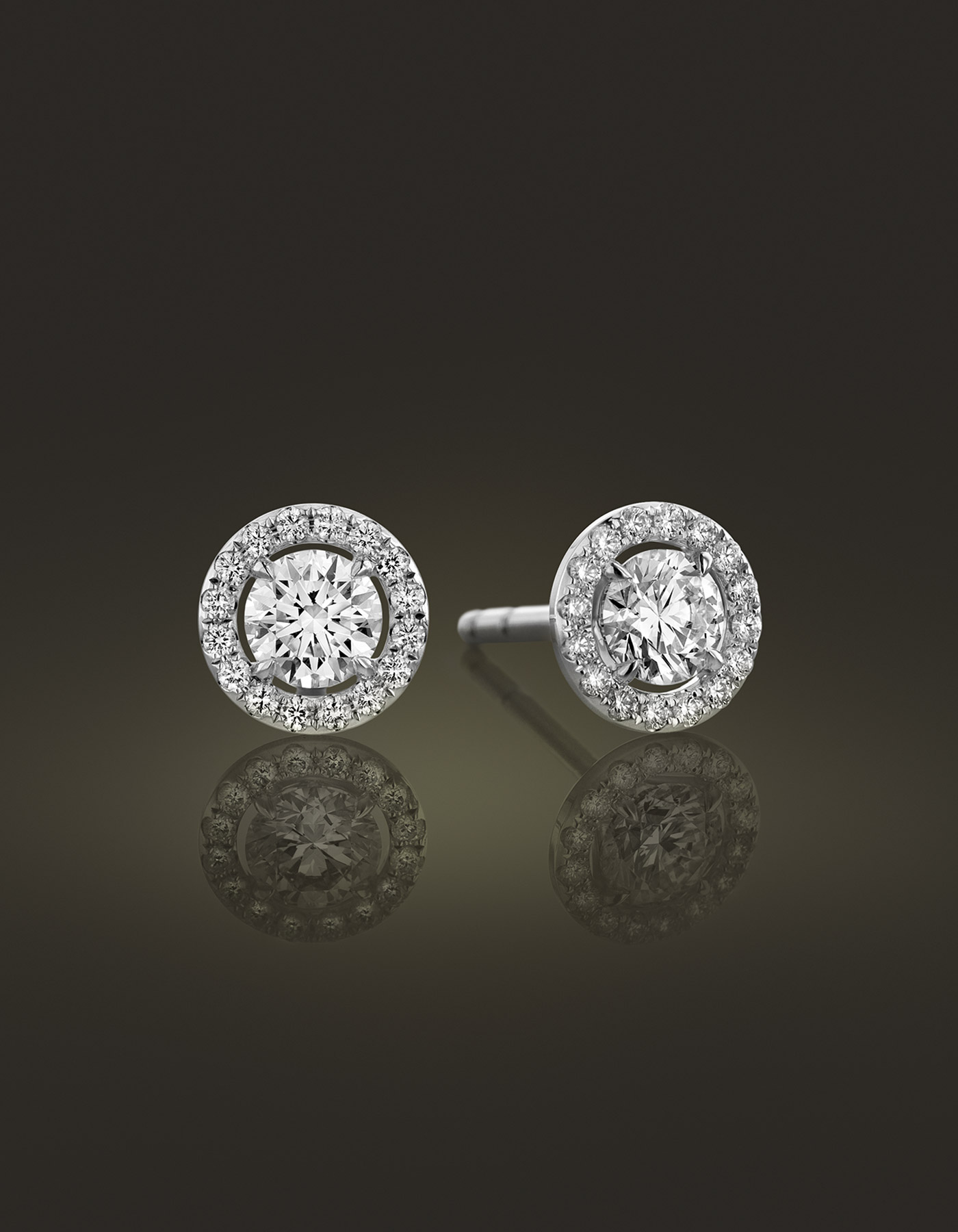 Guinnot Anonymous Halo diamond earrings in 18k white gold