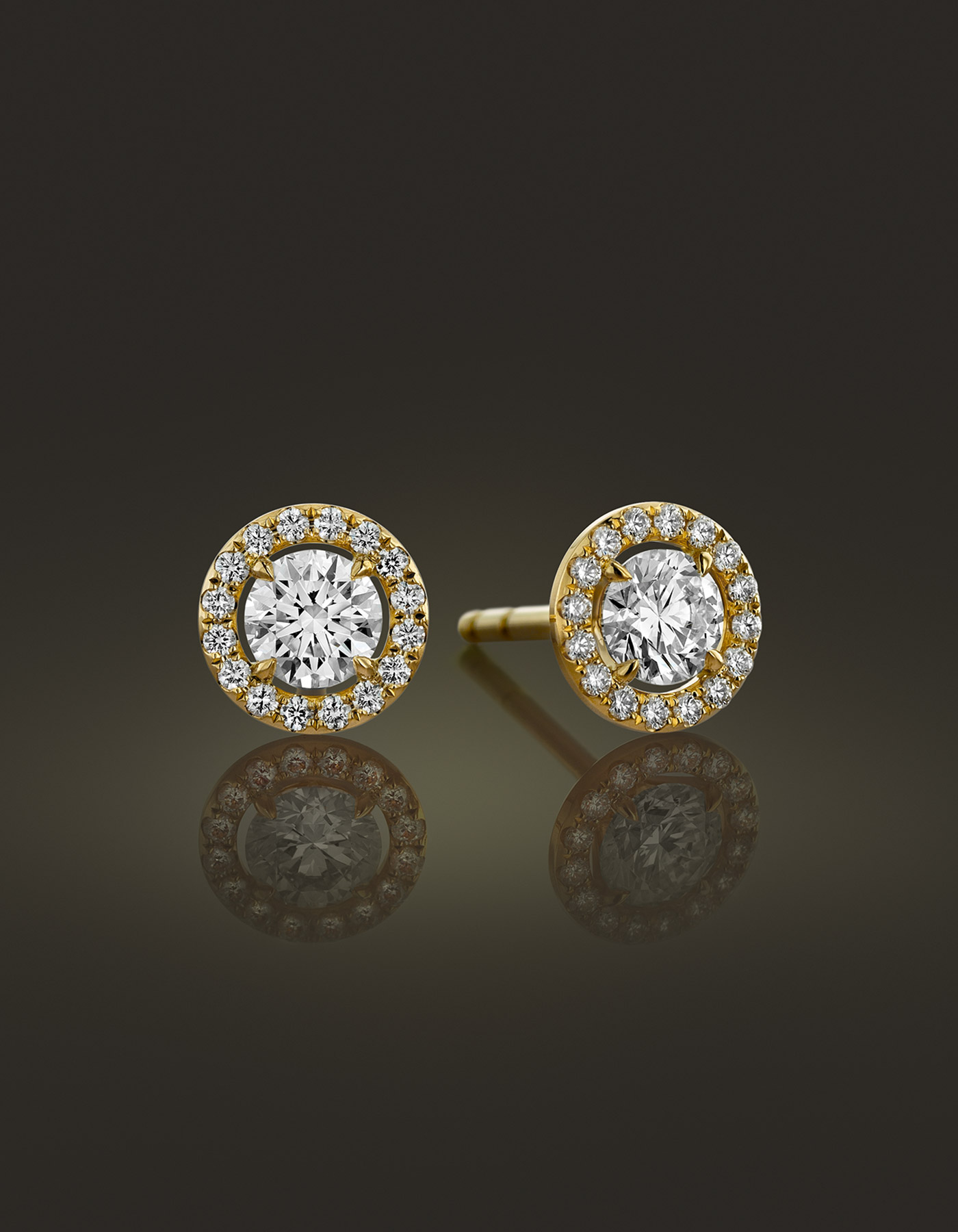 Guinnot Anonymous Halo diamond earrings in 18k yellow gold